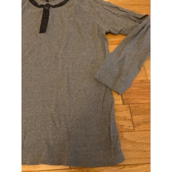 Levi's men's grey cotton knit long sleeve 1/4 button crew neck t-shirt size XL - Picture 3 of 8